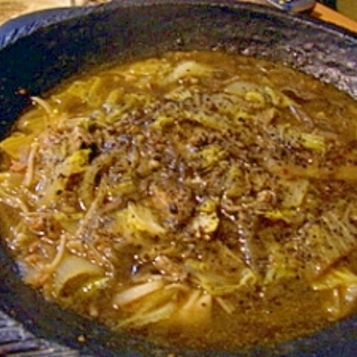 黒胡麻坦々鍋